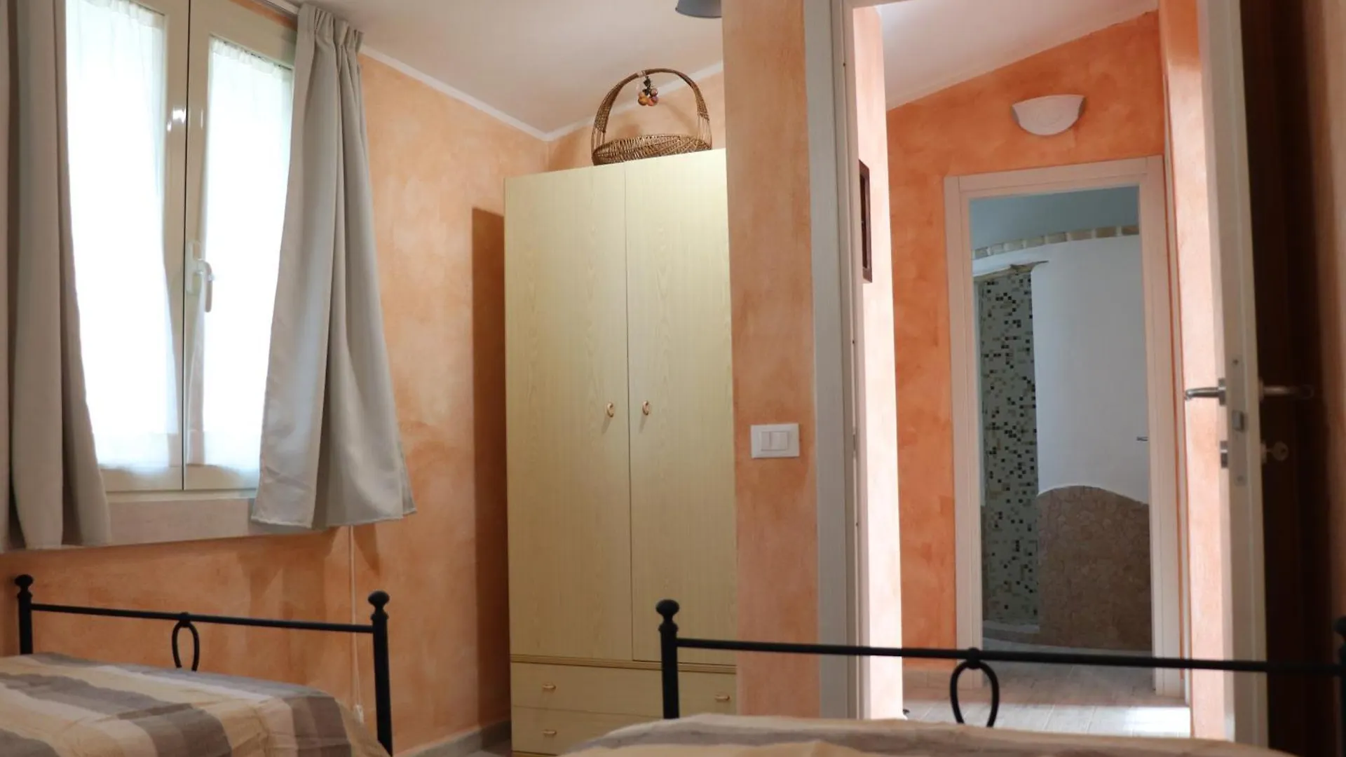 Country Villa Sant' Elene- Appartamento Mirto Orosei Vakantiehuis